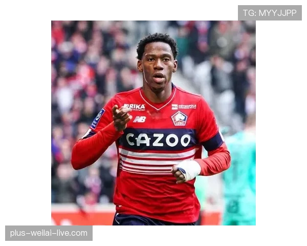 乔纳森·戴维的禁区嗅觉如何铸就其核心竞争力？